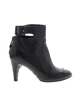Chanel Vintage 2007 Ankle Boots (view 1)