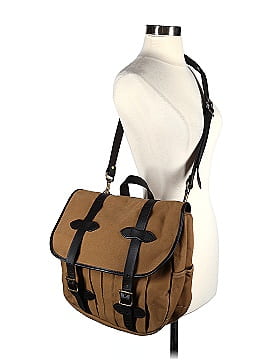 Filson Messenger (view 2)