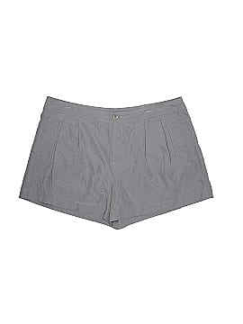 Gap Shorts (view 1)