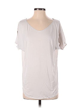 Uniqlo Short Sleeve T-Shirt (view 1)