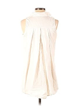 Maison de Papillon Chiara Pleated Button Down (view 2)