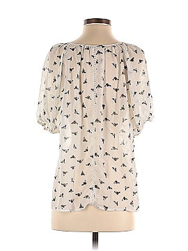 TWO by Vince Camuto Short Sleeve Blouse (view 2)