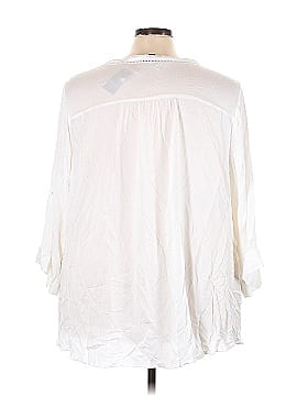 Torrid 3/4 Sleeve Blouse (view 2)