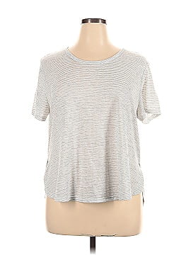 Athleta Short Sleeve T-Shirt (view 1)