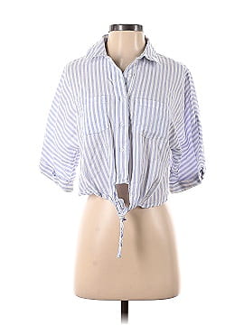 Cupcakes & Cashmere 3/4 Sleeve Button-Down Shirt (view 1)