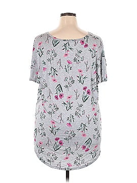 24/7 Maurices Short Sleeve T-Shirt (view 2)