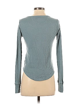 Faherty Long Sleeve Henley (view 2)