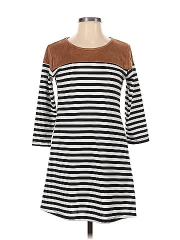 Yelete Casual Dress (view 1)