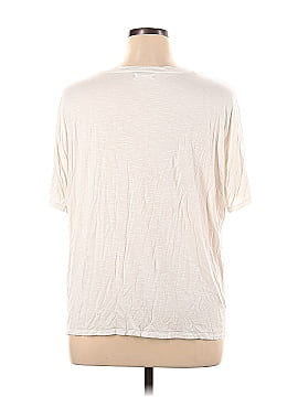 Maurices Long Sleeve T-Shirt (view 2)