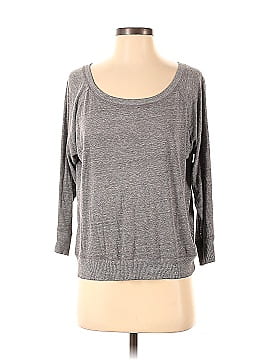 American Eagle Outfitters 3/4 Sleeve Top (view 1)