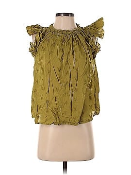 Universal Thread Sleeveless Blouse (view 1)