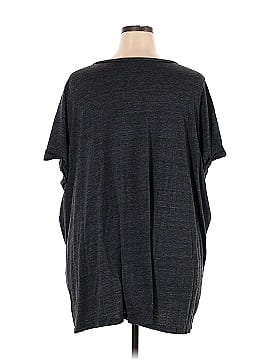 Torrid Short Sleeve T-Shirt (view 2)