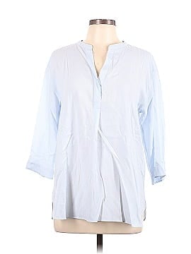 Uniqlo 3/4 Sleeve Button-Down Shirt (view 1)