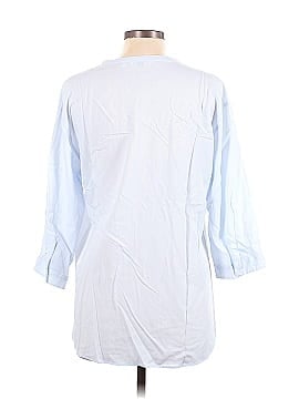 Uniqlo 3/4 Sleeve Button-Down Shirt (view 2)