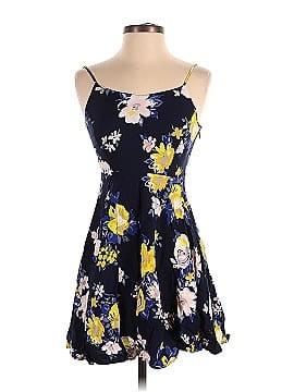 Old Navy Casual Dress (view 1)