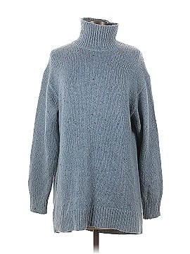 Uniqlo Turtleneck Sweater (view 1)