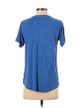 American Eagle Outfitters Short Sleeve T-Shirt (view 2)