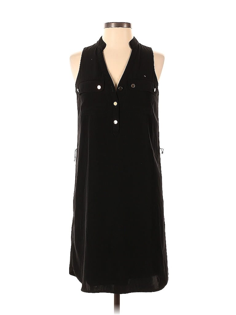 Click to view more detailed imagery on our partner's website Pre-owned Express Casual Dress In Black