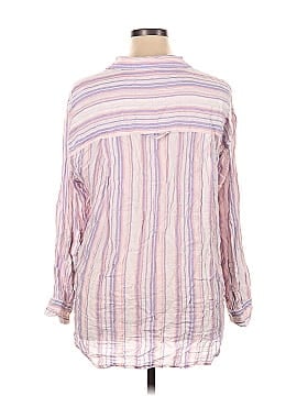 Gloria Vanderbilt Long Sleeve Button-Down Shirt (view 2)