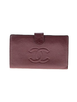 Chanel Vintage 00's Caviar Leather Wallet (view 1)