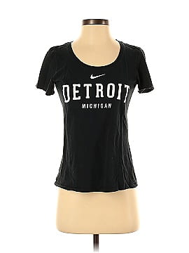 Nike Long Sleeve T-Shirt (view 1)