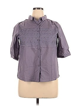 Floral Blooming 3/4 Sleeve Button-Down Shirt (view 1)