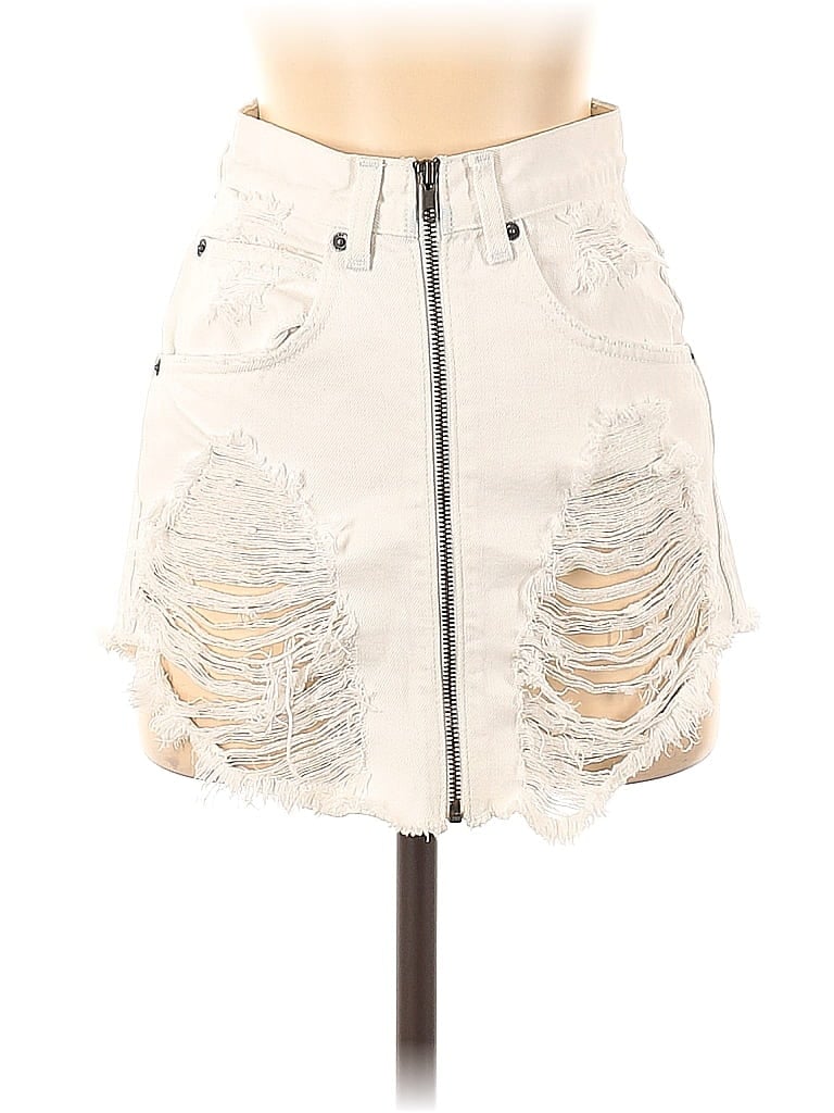 Pre-owned Carmar Denim Skirt In White