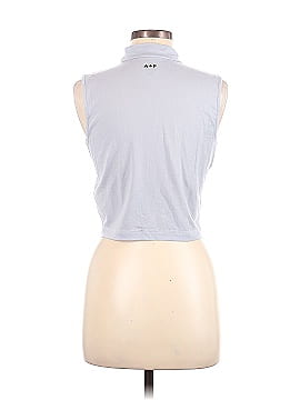 Abercrombie & Fitch Sleeveless T-Shirt (view 2)