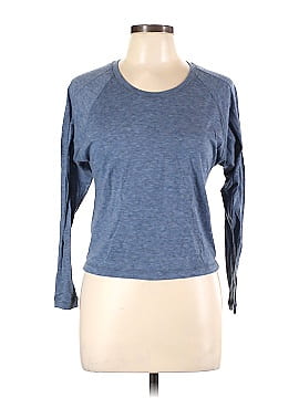 Lululemon Athletica 3/4 Sleeve T-Shirt (view 1)