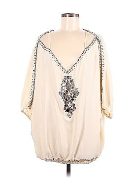 Romeo & Juliet Couture Sleeveless Blouse (view 1)