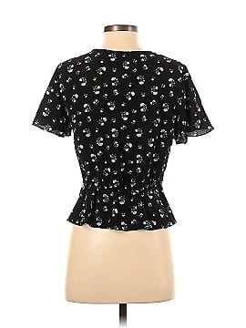 Candie's Short Sleeve Blouse (view 2)