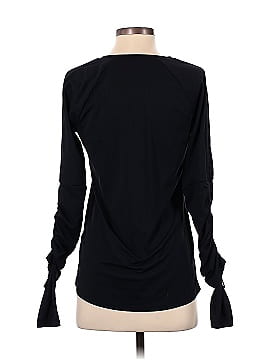 Fabletics Long Sleeve T-Shirt (view 2)