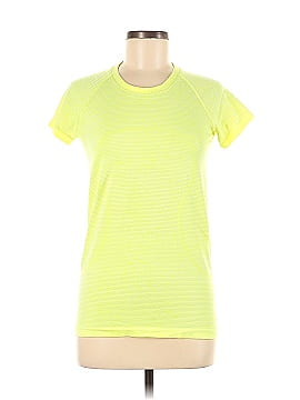 Lululemon Athletica Active T-Shirt (view 1)