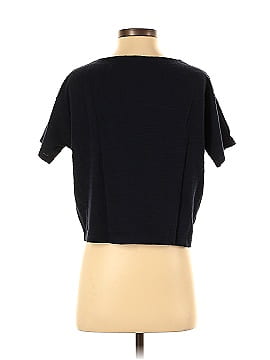 Uniqlo Short Sleeve T-Shirt (view 2)