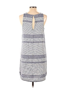 Old Navy Casual Dress (view 2)