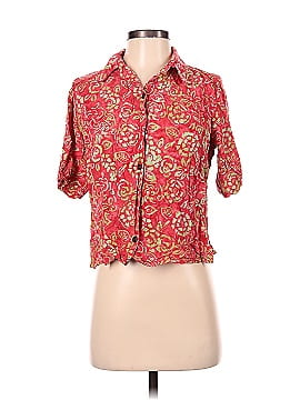 Travelsmith Short Sleeve Button-Down Shirt (view 1)