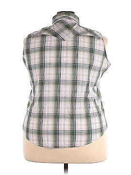 Wrangler Jeans Co Sleeveless Button-Down Shirt (view 2)