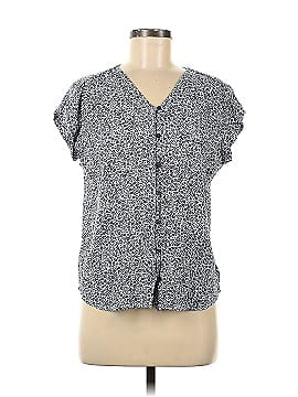 Liz Claiborne Short Sleeve Blouse (view 1)