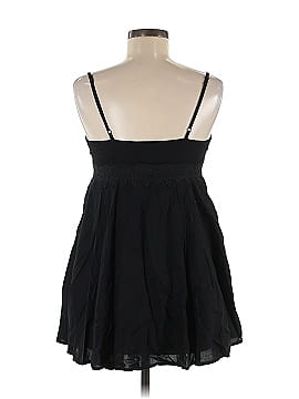 Urban Outfitters Casual Dress (view 2)