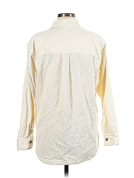 Universal Thread Long Sleeve Button-Down Shirt (view 2)