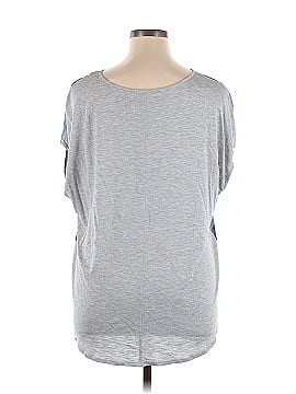 TWO by Vince Camuto Short Sleeve T-Shirt (view 2)