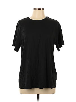 Lululemon Athletica Short Sleeve T-Shirt (view 1)