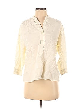 Uniqlo 3/4 Sleeve Button-Down Shirt (view 1)