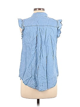 Who What Wear Sleeveless Button-Down Shirt (view 2)