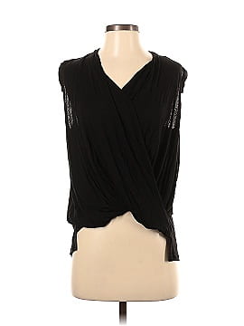 Akemi + Kin Sleeveless T-Shirt (view 1)