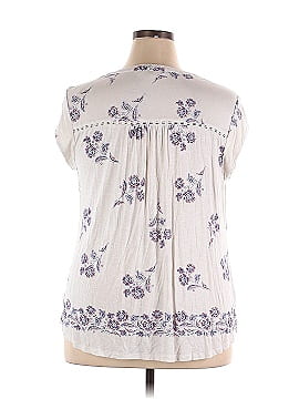 Daniel Rainn Short Sleeve Blouse (view 2)