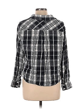 Ava & Viv Long Sleeve Button-Down Shirt (view 2)