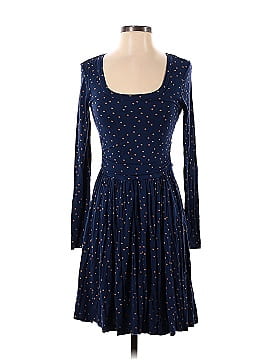 Old Navy Casual Dress (view 1)