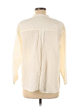 Uniqlo 3/4 Sleeve Button-Down Shirt (view 2)