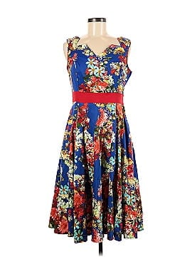 Hearts & Roses Casual Dress (view 1)